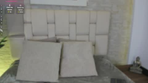 Snapshot of marie_miller_ chatting on May 7, 12:43 pm M A R I E online show from May 7, 12:43 pm