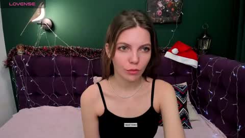 Mary 3 online show from December 25, 1:42 am