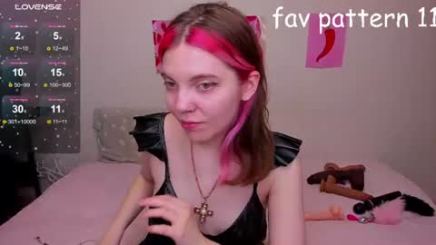 Marie 3 online show from July 18, 1:04 pm