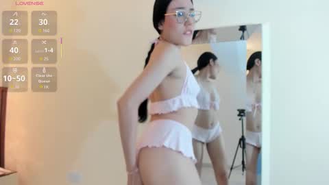 MARIE  online show from February 5, 12:32 pm