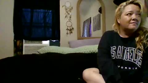 Snapshot of mariec742 chatting on May 28, 7:55 pm Marie online show from May 28, 7:55 pm