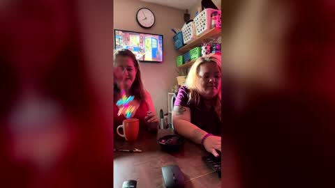 Snapshot of mariec742 chatting on June 5, 12:55 pm Marie online show from June 5, 12:55 pm