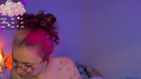 Mariee online show from June 14, 7:16 pm