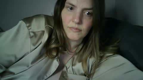 Mariejojo online show from December 20, 11:37 pm