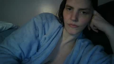 Snapshot of mariejojo chatting on October 9, 6:17 pm Mariejojo online show from October 9, 6:17 pm