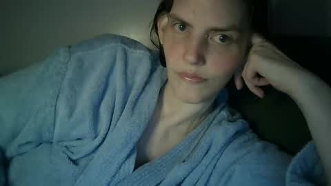 Snapshot of mariejojo chatting on October 21, 12:11 am Mariejojo online show from October 21, 12:11 am