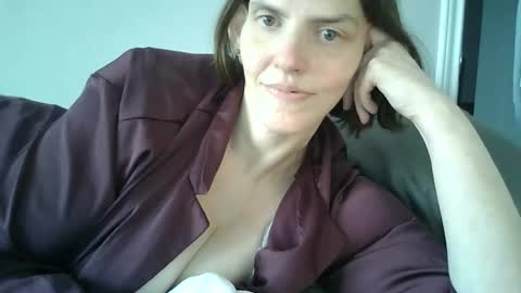 Snapshot of mariejojo chatting on November 18, 5:17 pm Mariejojo online show from November 18, 5:17 pm