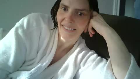 Snapshot of mariejojo chatting on November 19, 3:45 pm Mariejojo online show from November 19, 3:45 pm