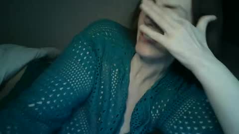 Snapshot of mariejojo chatting on December 3, 12:03 pm Mariejojo online show from December 3, 12:03 pm