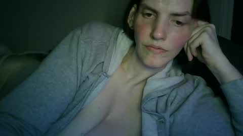 Snapshot of mariejojo chatting on December 15, 5:34 am Mariejojo online show from December 15, 5:34 am