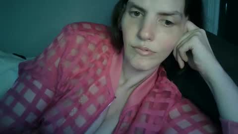 Snapshot of mariejojo chatting on December 17, 3:07 pm Mariejojo online show from December 17, 3:07 pm