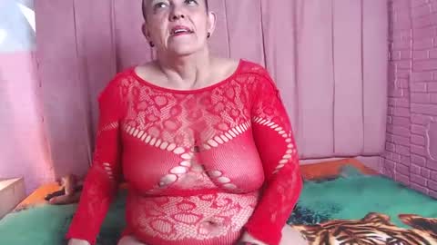 marielahorny303av online show from November 15, 12:56 pm