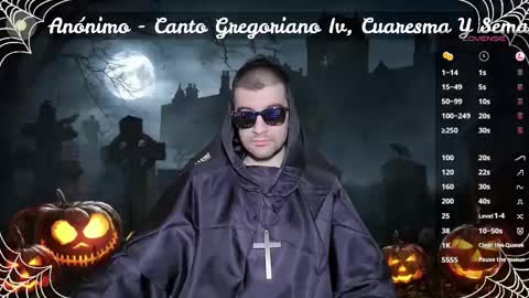 Marie online show from October 31, 10:33 pm