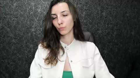 marielleanker online show from September 20, 8:32 pm