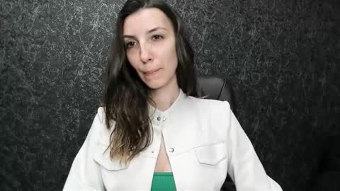 marielleanker online show from September 22, 9:11 am