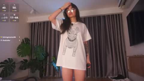 Snapshot of mariena_ chatting on March 10, 12:48 am Mia online show from March 10, 12:48 am