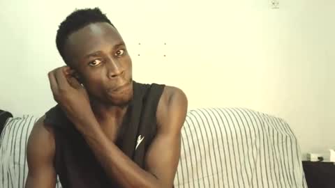 Snapshot of marietabro chatting on March 22, 2:37 am marietabro online show from March 22, 2:37 am