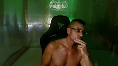 Snapshot of mariettee chatting on May 3, 2:23 pm Djpegasus online show from May 3, 2:23 pm