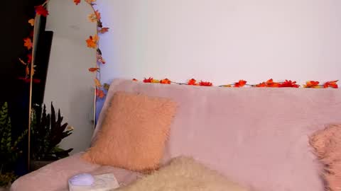 Snapshot of mariham_ chatting on March 25, 3:12 am Amelie online show from March 25, 3:12 am