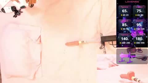 mariiaam_ online show from July 17, 12:01 pm