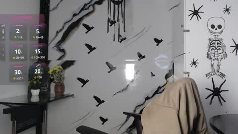 Mariana online show from October 30, 5:35 pm