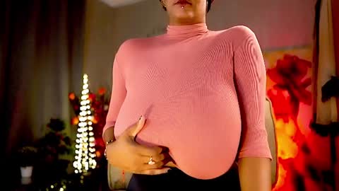 Nikita - Scroll down and read my bio please. New Pictures in Bio online show from December 14, 7:07 am