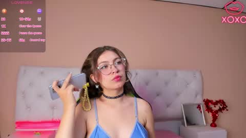 mariie_tayy online show from February 17, 8:15 pm