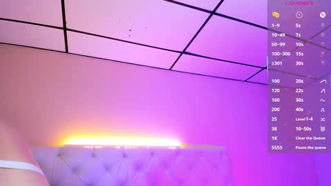 mariie_tayy online show from September 12, 9:15 pm