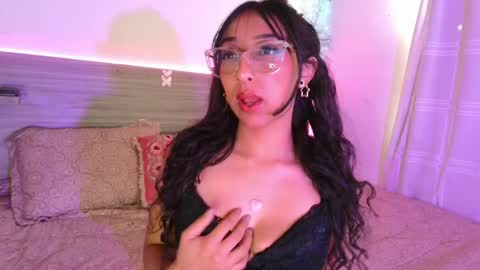 Luna Dulk online show from April 4, 12:35 pm