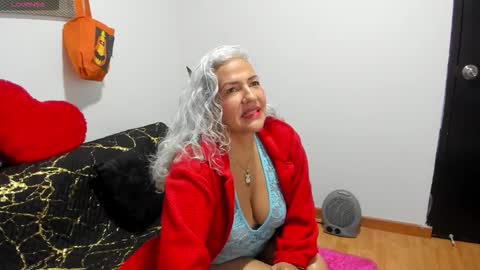 marilyn70 online show from October 13, 10:32 pm