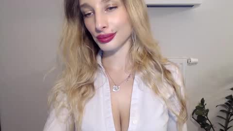 MarilynDevilish online show from January 22, 6:41 pm