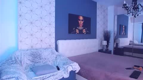 Mary Mais online show from October 7, 7:05 am