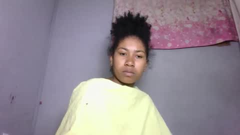 marina0506 online show from December 19, 1:56 am