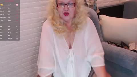 Marina online show from July 21, 2:08 pm