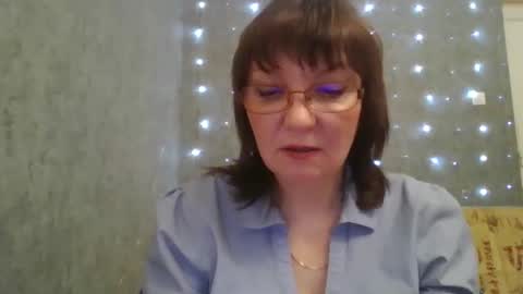 Snapshot of marinamrs chatting on November 21, 8:29 pm marinamrs online show from November 21, 8:29 pm