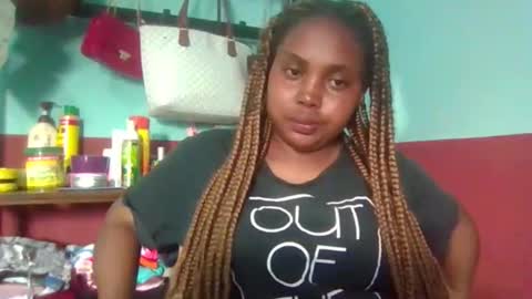 Snapshot of marinarahe chatting on December 15, 9:57 am marinarahe online show from December 15, 9:57 am