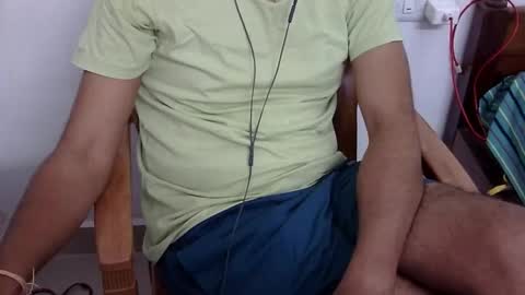 The SHY UncutBoy online show from February 1, 1:30 pm