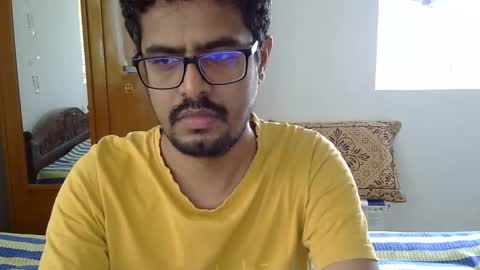 The SHY UncutBoy online show from October 2, 4:52 am