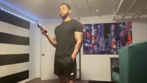 Snapshot of marineguyk19 chatting on January 8, 6:21 pm Z online show from January 8, 6:21 pm