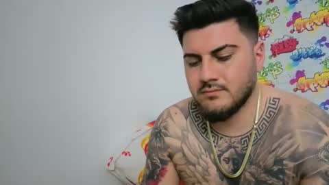 Snapshot of mario1francesco chatting on March 28, 7:24 pm mario1francesco online show from March 28, 7:24 pm