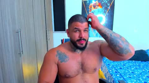 Mario Teran online show from November 18, 3:45 am