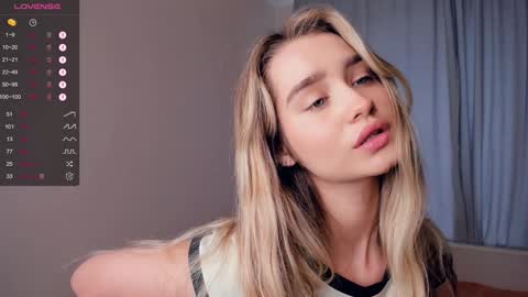 Alivia. online show from December 14, 9:07 am