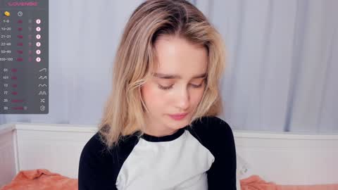 Alivia. online show from December 15, 12:38 pm
