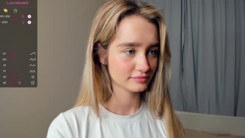 Alivia. online show from December 24, 6:22 am