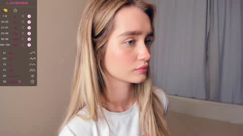 Alivia. online show from December 24, 9:28 am