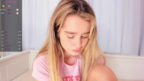 Alivia. online show from December 28, 9:20 am