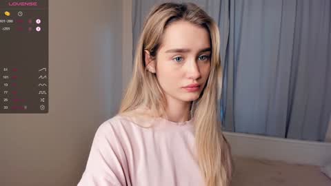 Alivia. online show from January 5, 6:13 am