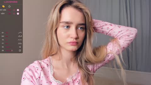 Alivia. online show from January 8, 6:09 am