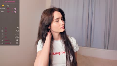 Alivia. online show from January 19, 6:09 am