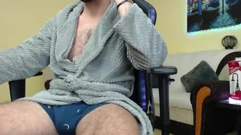 marioslim online show from December 22, 4:48 pm